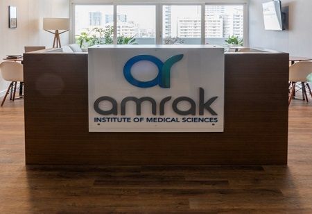 Amrak Institute Launches Unique, Accredited Med Lab Course in Sri Lanka