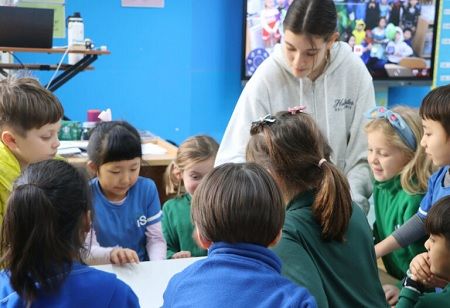 Tokyo Launches English School Portal to Attract Global Talent