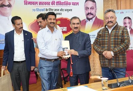 Sukhu Flags Off Teachers' Delegation to Singapore for Professional Development