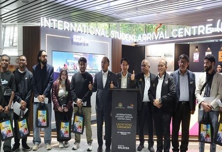 Malaysia Launches First Student Arrival Hub at KLIA