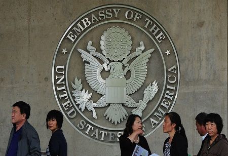 US Visas for Chinese Students Increase Amid Concerns Over Unfair Treatment