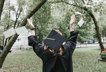 DepEd-Iloilo Sounds Alarm Over Rising Functional Illiteracy Among HS Graduates