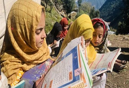 PoJK Education Faces Setbacks from Outdated Curriculum and Operational Inefficiencies