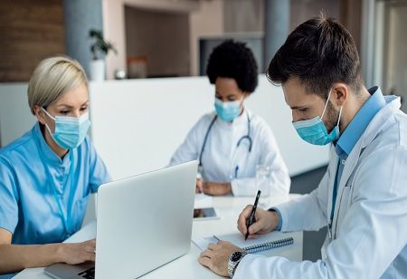 UAE Launches Forum to Train Future Medical Leaders