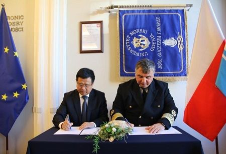 Shanghai, Gdynia Maritime Universities Strengthen Global Ties