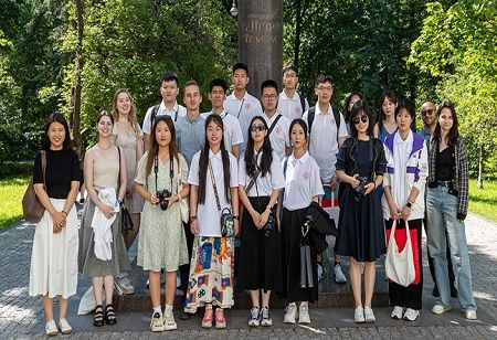 SPbPU Hosts Chinese Students for Gazprom Neft Internship Program