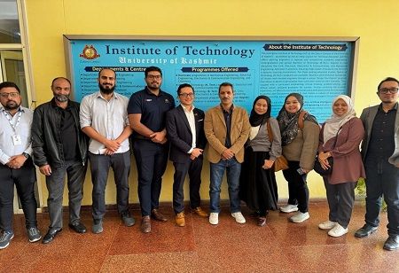 Malaysian Universities Seek Collaborative Opportunities with KU