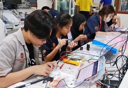 AIT and VIT Join Hands to Enhance Semiconductor Education