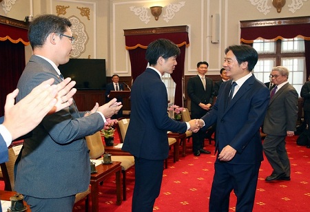 Taiwan devolution attends international technology exchanges in Thailand